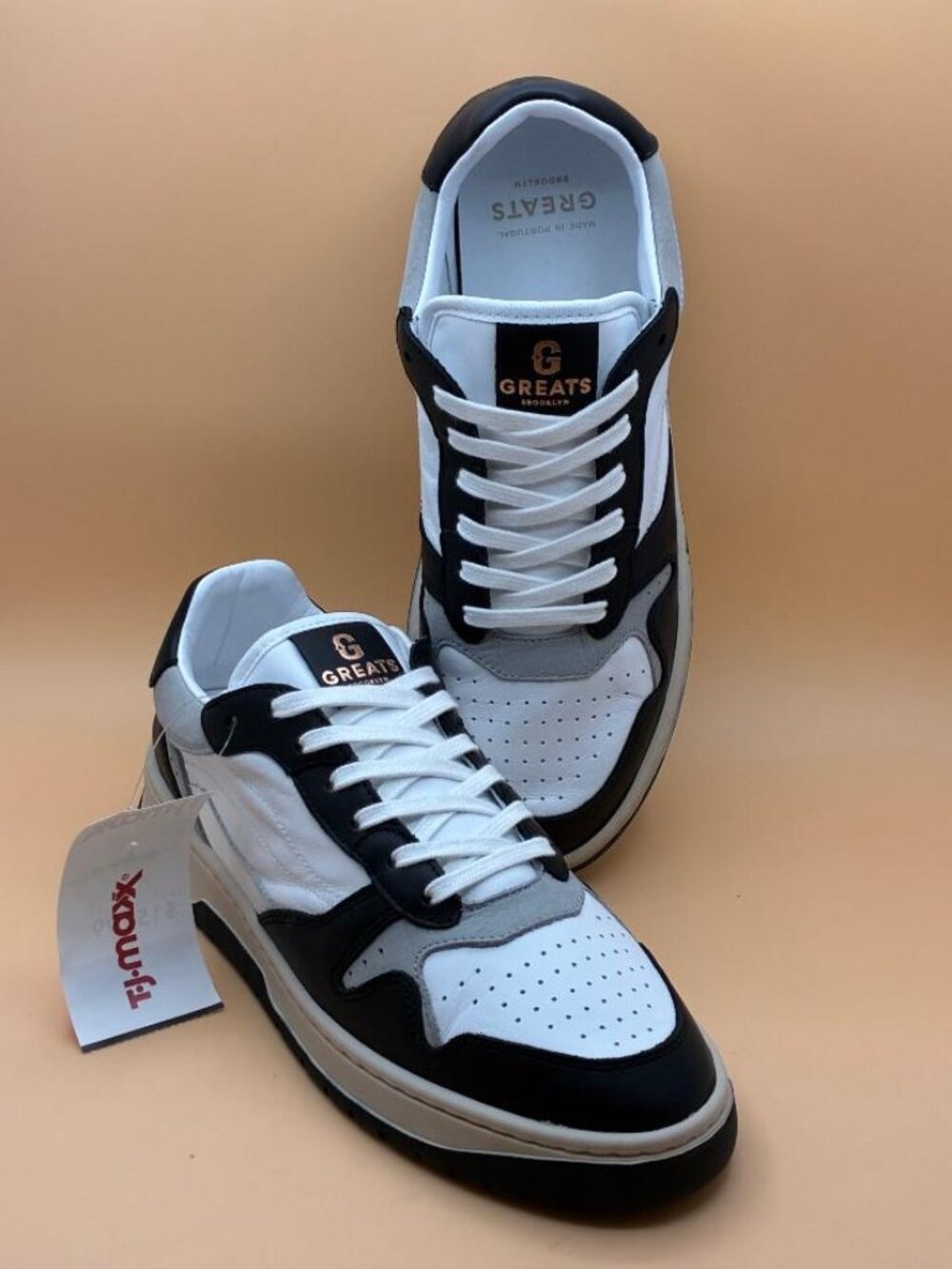 NEW GREATS BROOKLYN Brighton Perforated Woman’s Leather Sneaker Sz 8.5 MSRP $179